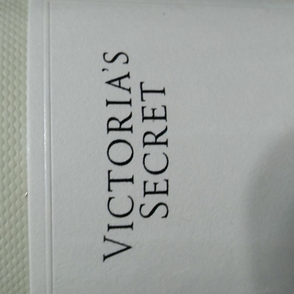 SALE!! NWT Victoria's Secret "First Love" 1.7oz - Picture 5 of 7